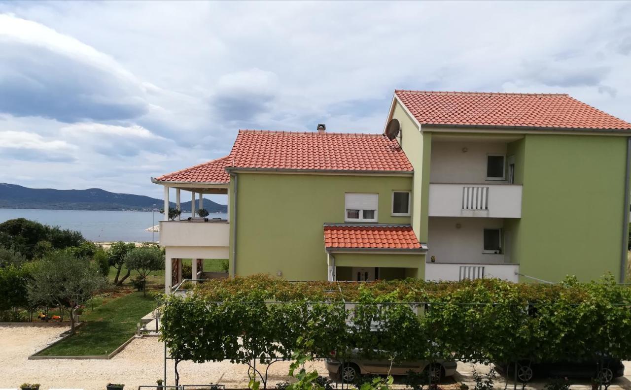 Sukošan Apartments Matilda מראה חיצוני תמונה