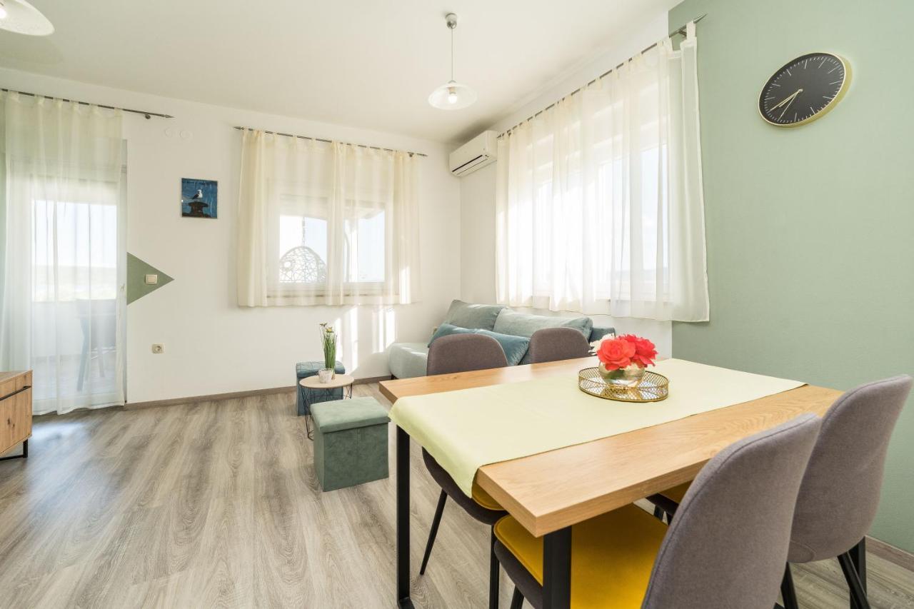 Sukošan Apartments Matilda מראה חיצוני תמונה