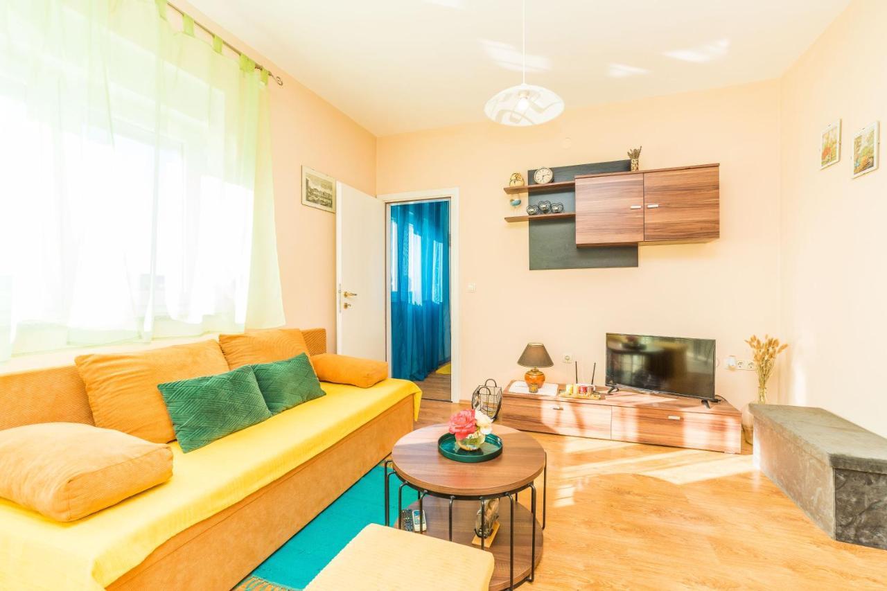 Sukošan Apartments Matilda מראה חיצוני תמונה